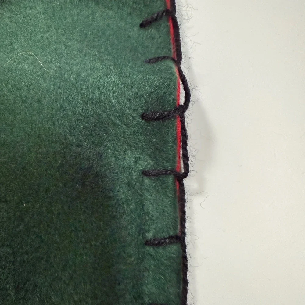 Felt Christmas Tree Skirt Red Green Snowman Tree Appliqué 44